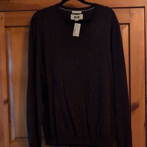 Joseph Abboud Men's V-Neck Sweater in Burgundy